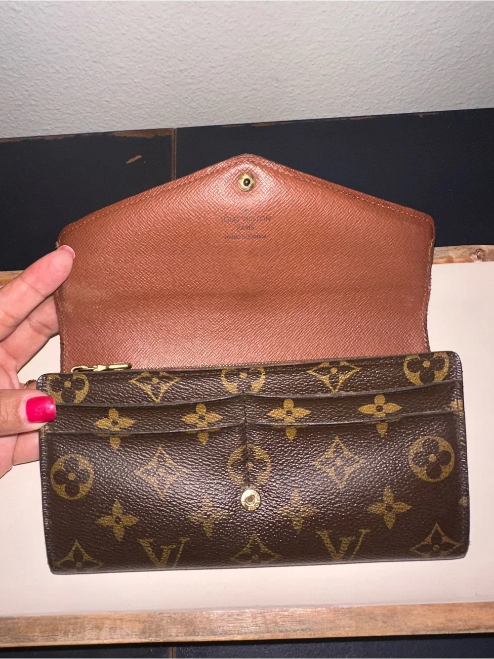 Louis Vuitton Monogram Sarah Envelope Wallet